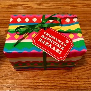 LUSH Christmas Bathbomb Wrapped Gift Set Bundle